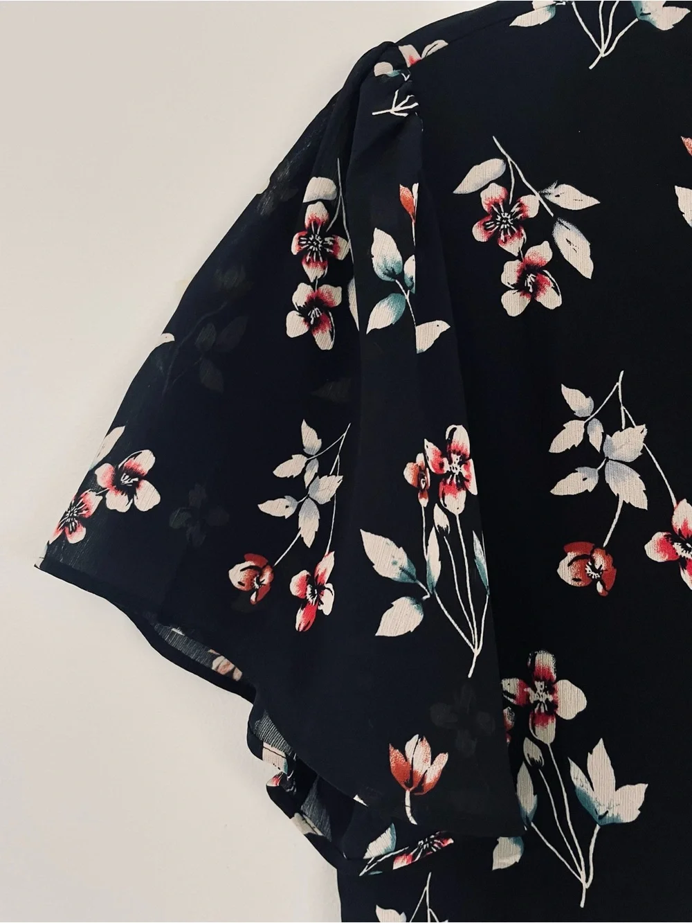 Madewell Botanical Print Wrap Top Blouse in True Black Size S EUC